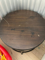 Round coffee table