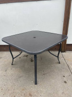 44” W Tempered Glass Patio dining Table 29”