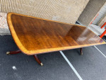 Henredon Mahogany Inlaid Double Pedestal Dining Table with 4 Leaves.