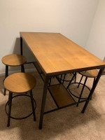 Dining Room / Bar Table and 4 Stools