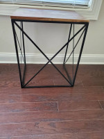 Furniture Side Table Wrought Iron Frame With Wooden Top