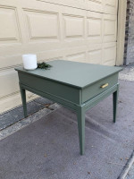 United Furniture Solid Wood Single Drawer Nightstand Side Table