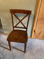 Dining room table + chairs