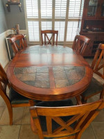 Dining table set