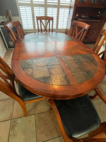 Dining table set