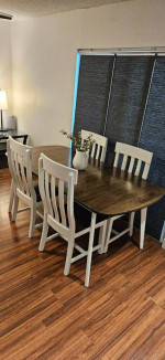 Farmhouse Real Solid Wood Dining Table, Leaf with 4 Chairs   72" x 36"