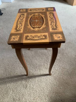 Miniature Music Box Jewelry Box Table
