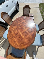 Dining Table with 6 Chairs | Two Leaves | Used