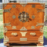 Pair Asian Teak & Burlwood Tansu Campaign Nightstands Chest End Table