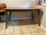 Dining Set (1 extendable wooden table, 5 stackable chairs)