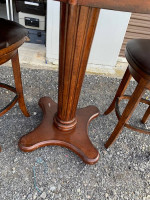 Solid wood tall Bistro / Cafe table w / 2 Swivel stools!