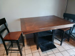 Tall Table With 2 Chairs