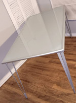 Ikea office desk or table 
61.5 x 30.5 & 29 H
Sturdy clean condition 
Located (5