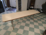 8' table with folding legs