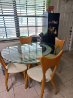 BEAUTIFUL GLASS TABLE ANTIQUE!!!