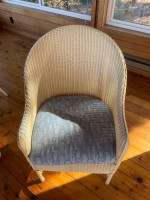 Very Nice Patio Table and 4 Rattan Chairs