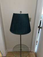 1960s Laurel table lamp - glass with metal tulip base