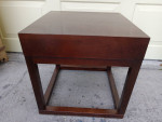 SQUARE WOOD END TABLE
