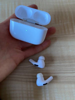 Apple AirPods Pro with MagSafe Charging Case
