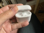 Apple AirPods (CASE ONLY)