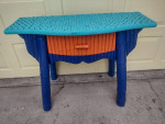 EYE CATCHING TABLE OR STAND