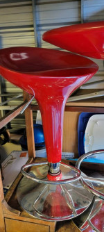 Red Pub Table and 2 Stools