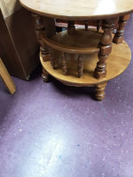 Round Mable Lamp Table  7418