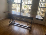 Beautiful Country Style Adjustable Table