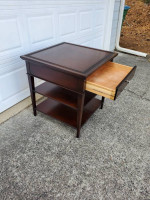 Lexington large side / end table