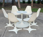 Mid Century Modern Tulip Table Base And Tulip Chairs