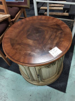 Round Lamp Table 7453
