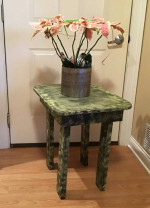 Wood accent/side table