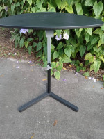 BLACK ADJUSTABLE TABLE