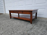 Ethan Allen country crossings coffee table