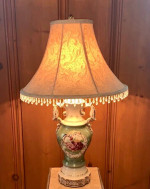 1940s Victorian Limoges Urich Handled Urn Style Table Lamp Flower Medallion Gold