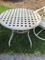 Table and swivel chair set