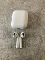 Apple AirPods