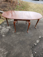 Drop Leaf Harvest Dining Room Table