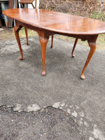 Drop Leaf Harvest Dining Room Table