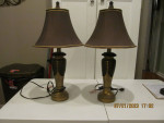 2 matching table lamps