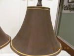 2 matching table lamps