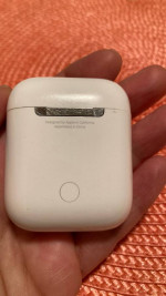 APPLE ORIGINAL AIRPODS CASE 2nd GENERATION