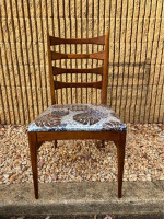 Mid Century Walnut Dining Table with Leaf and 4 Chairs. 1960s.