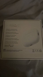 quick Airpods come get quick