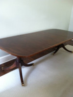 Stunning Double-Pedestal Georgian Mahogany banded Dining Table
