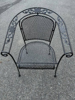 Gorgeous Heavy Woodard Wrought Iron Set Table & 6 Barrel Chairs***