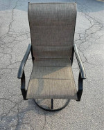 Beautiful Outdoor Bistro Set Table And 2 Chairs OBO
