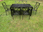 Beautiful Metal Patio Set Large Table and 6 Chairs **