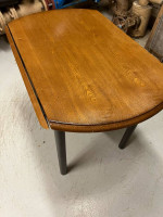 Double drop leafe table