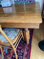 OAK TABLE WITH CHAIRS